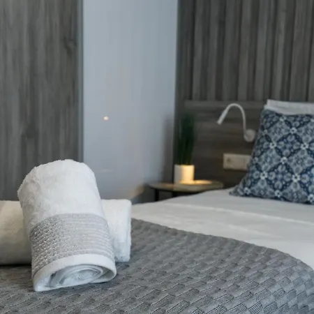 Villa Limosa Luxury Residences *