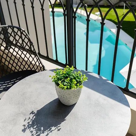 Limosa Luxury Residences