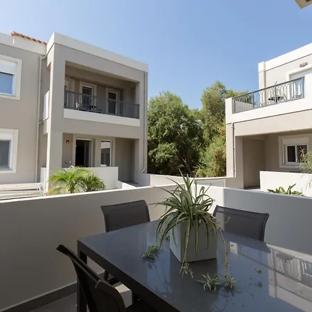 Limosa Luxury Residences Villa *